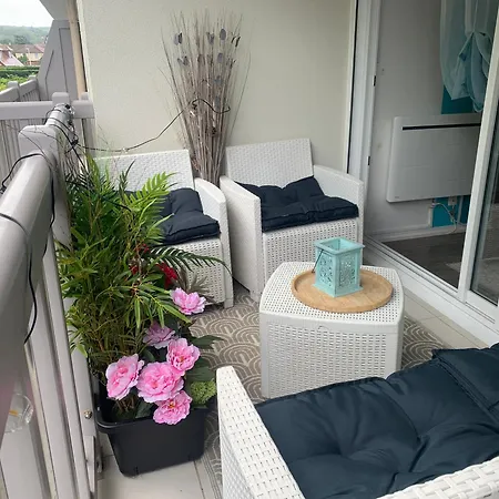 50 M De La Apartamento *